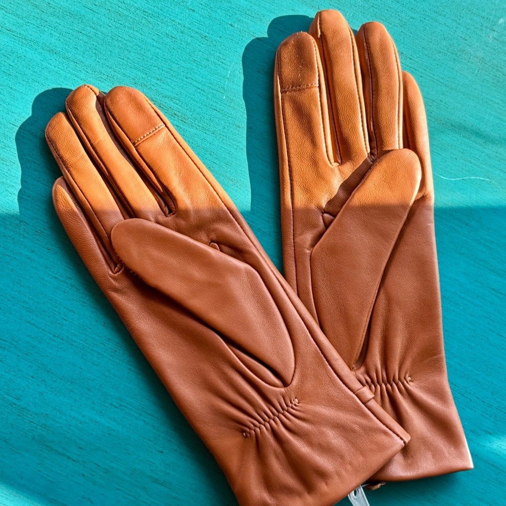 Kate Spade Leather Lamb cutout gloves - Picture 3 of 4